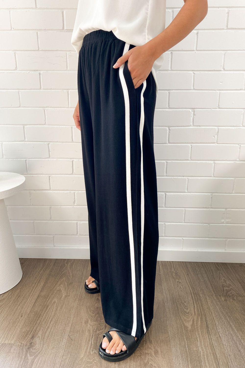 The Jordan Linen Pants