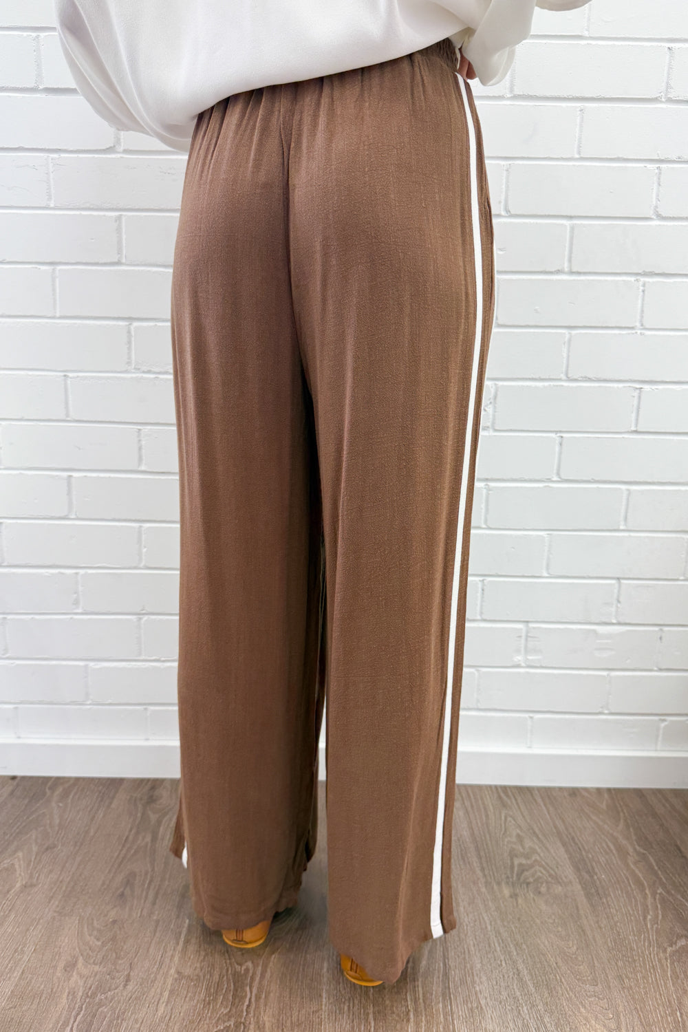 The Jordan Linen Pants